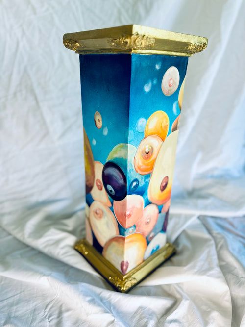 BOOBSTRUCK — Vue côté, détail peinture acrylique — Mr Klink, 2026